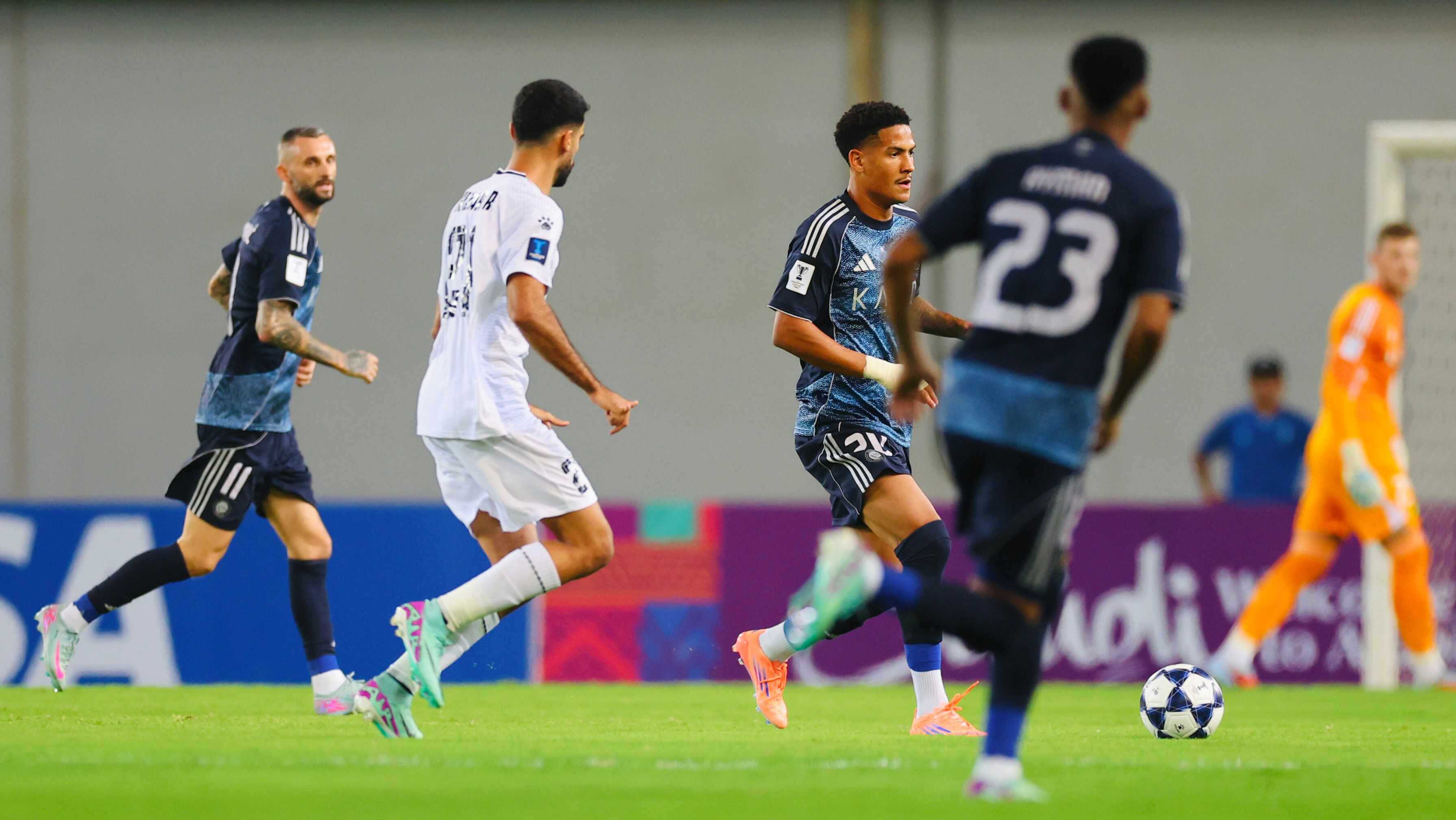 النصر السعودي يتغلب على الزوراء بثنائية في دوري أبطال آسيا