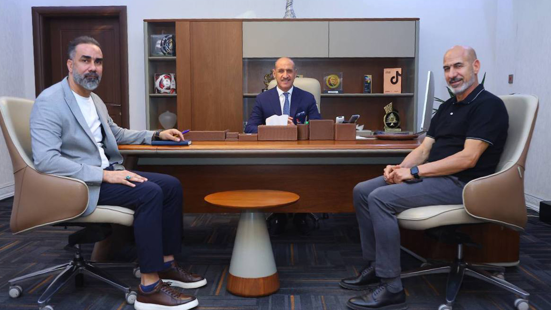 كواليس اجتماع درجال مع شنيشل.. هل تم مناقشة المدرب الاجنبي في الاولمبياد؟!