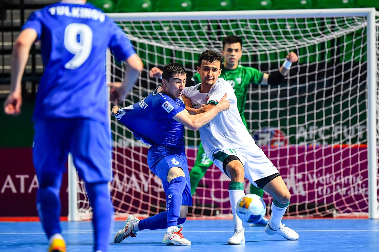 هزيمة كبيرة للعراق في الصالات