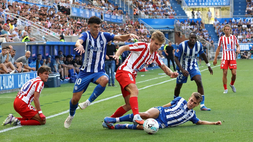أتلتيكو مدريد يتعثر بتعادل 1-1 أمام ألافيس في الجولة الثالثة من الدوري الإسباني