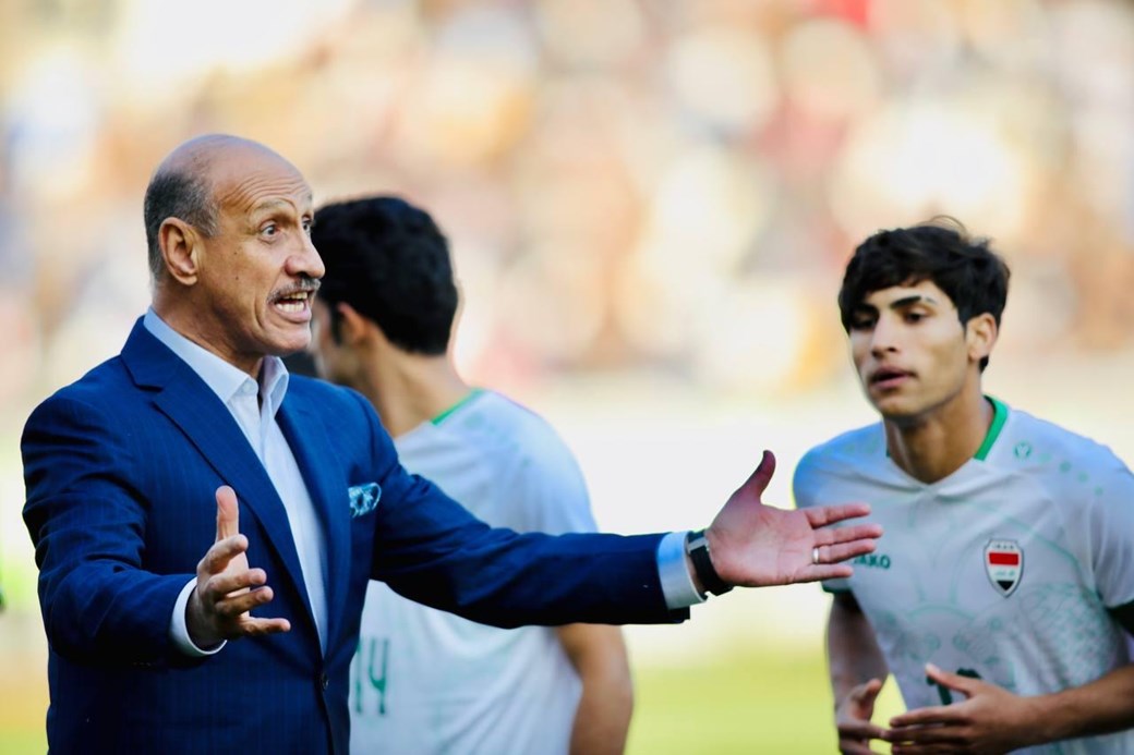 اتصالات مباشرة من رئيس الاتحاد مع محترفي المنتخب الوطني